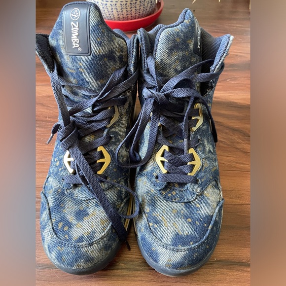 Denim Zumba Sneakers! - Picture 4 of 7